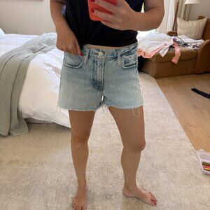 Frame Le Bridgette Short